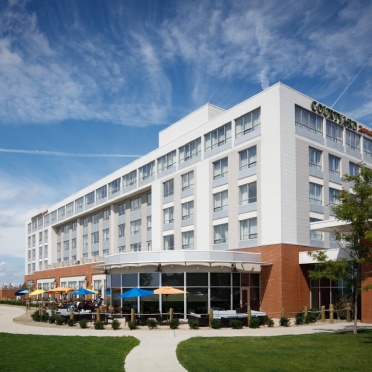 Courtyard Erie Bayfront Hotel
